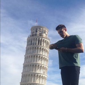 Meet your Posher, Gerasimos